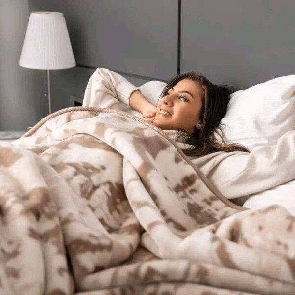 ⁦بطانيه اسباني مورانو ٢راق⁩ - الصورة ⁦3⁩